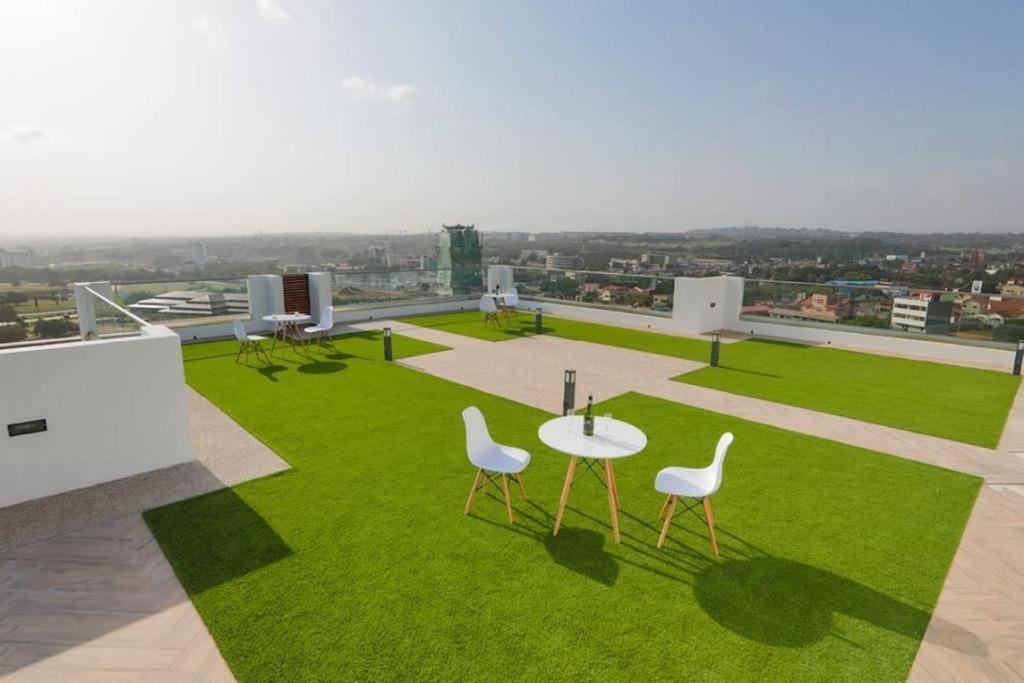 The Gallery Luxury Suites Cpg East Legon Zewnętrze zdjęcie