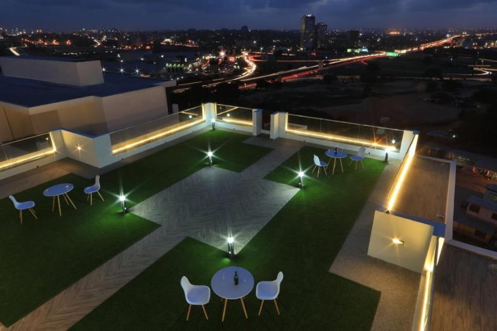 The Gallery Luxury Suites Cpg East Legon Zewnętrze zdjęcie