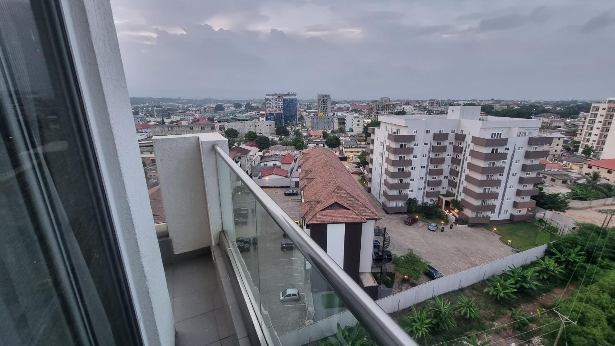The Gallery Luxury Suites Cpg East Legon Zewnętrze zdjęcie