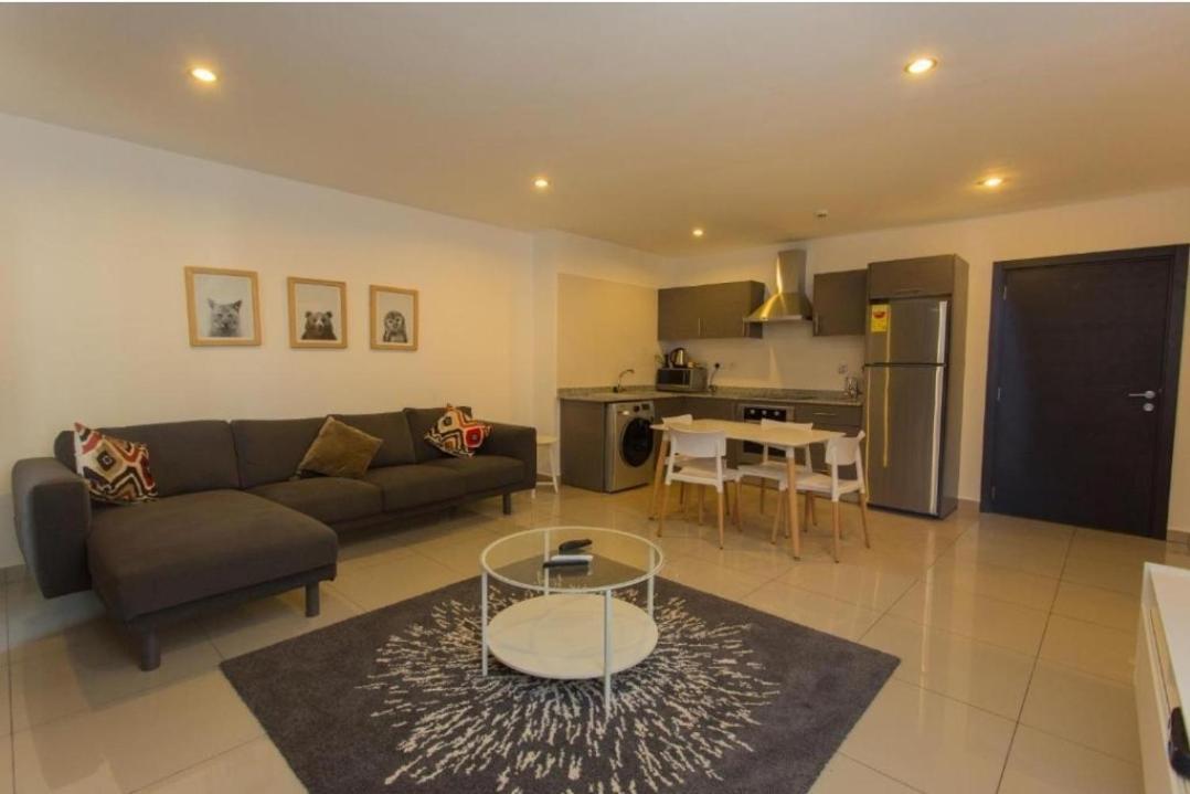 The Gallery Luxury Suites Cpg East Legon Zewnętrze zdjęcie