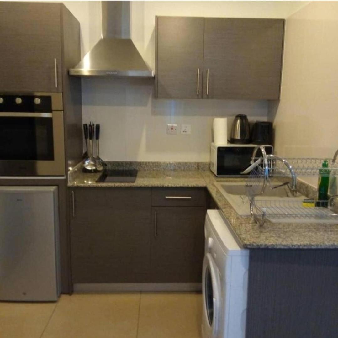 The Gallery Luxury Suites Cpg East Legon Zewnętrze zdjęcie